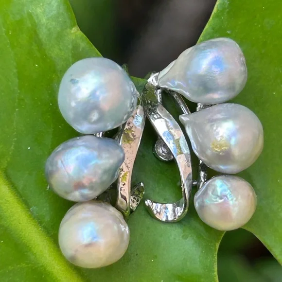 Vintage silver 925 mid century Japan 3 high luster Gray baroque Pearls Earrings